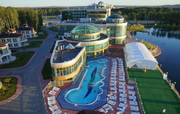 Отель Рамада (Екатеринбург)
